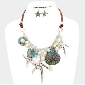 Pearl Starfish & Seashell Necklace & Earring Set